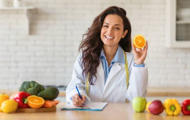 Pros and Cons of Being a Dietitian